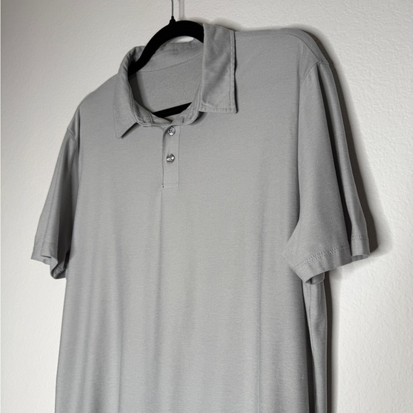 Vuori Gray Men's Polo Shirt Size M - Picture 2 of 7